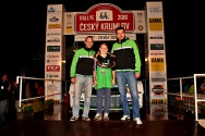Rallye Český Krumlov: Vyhlášení výsledků na cílové rampě